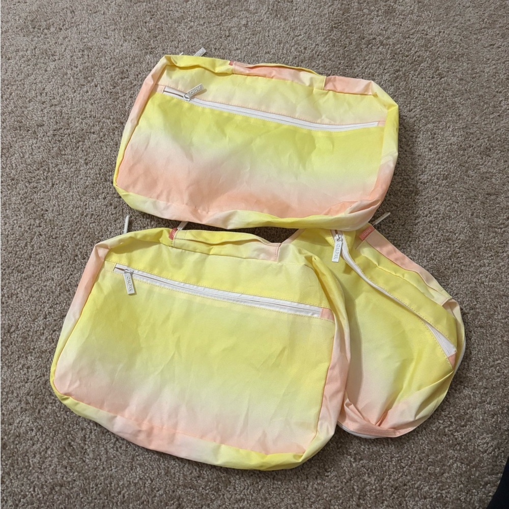 Calpak Storage and Organization Packing Bags Set - Picture 3 of 3